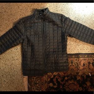 This XXL Thunder Ball puffy is ready for the outdoors!